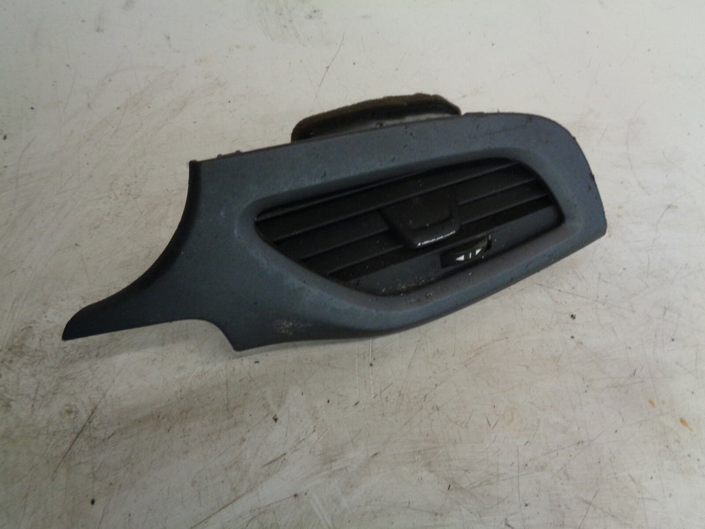 VAUXHALL CORSA E MK4 1.2 OS DRIVER SIDE DASH AIR GRILL VENT 13377948