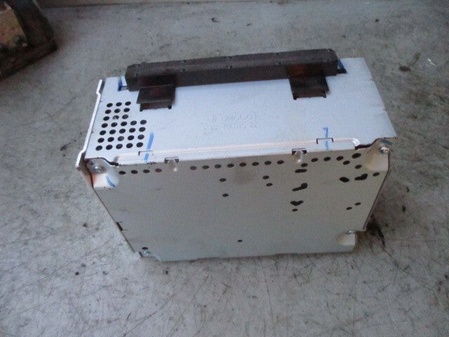 2017 FORD KA PLUS RADIO CD PLAYER STEREO HEAD UNIT G1B518C815AF