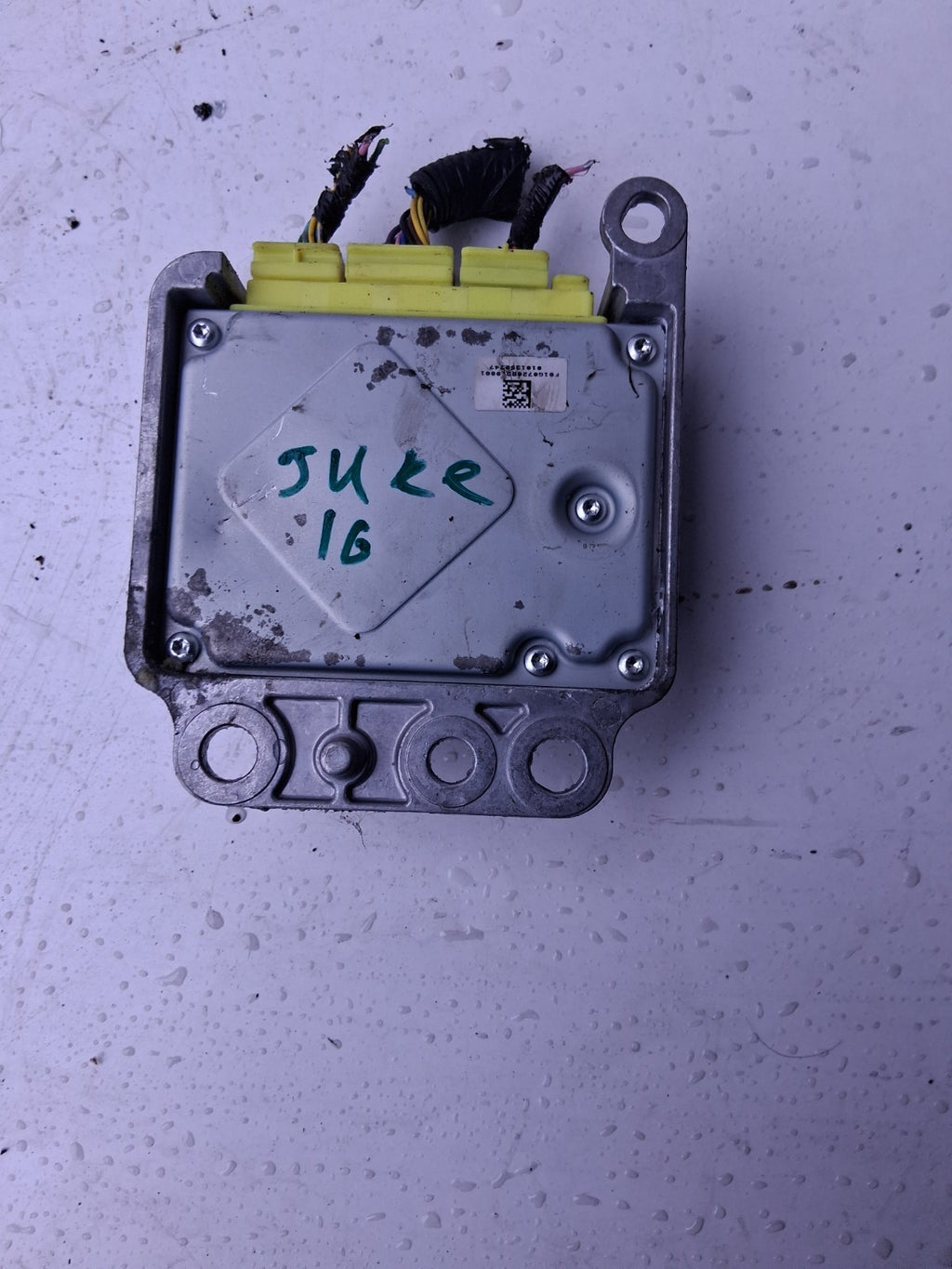 NISSAN JUKE 2016 F15 SRS AIR BAG CONTROL MODULE 988201KC0A