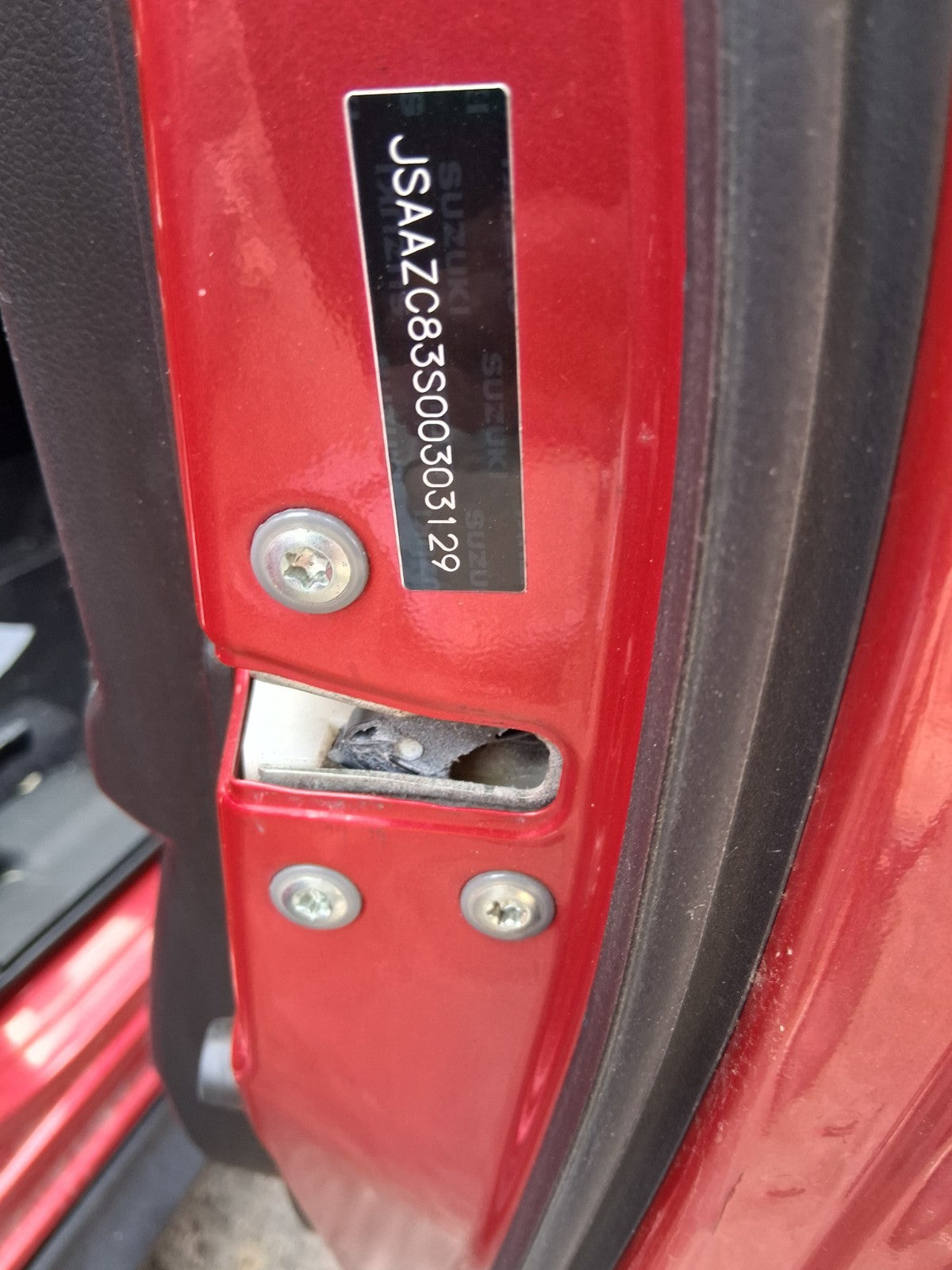 2019 SUZUKI SWIFT MK4 OSF DRIVER SIDE FRONT RIGHT DOOR LOCK MECHANISM