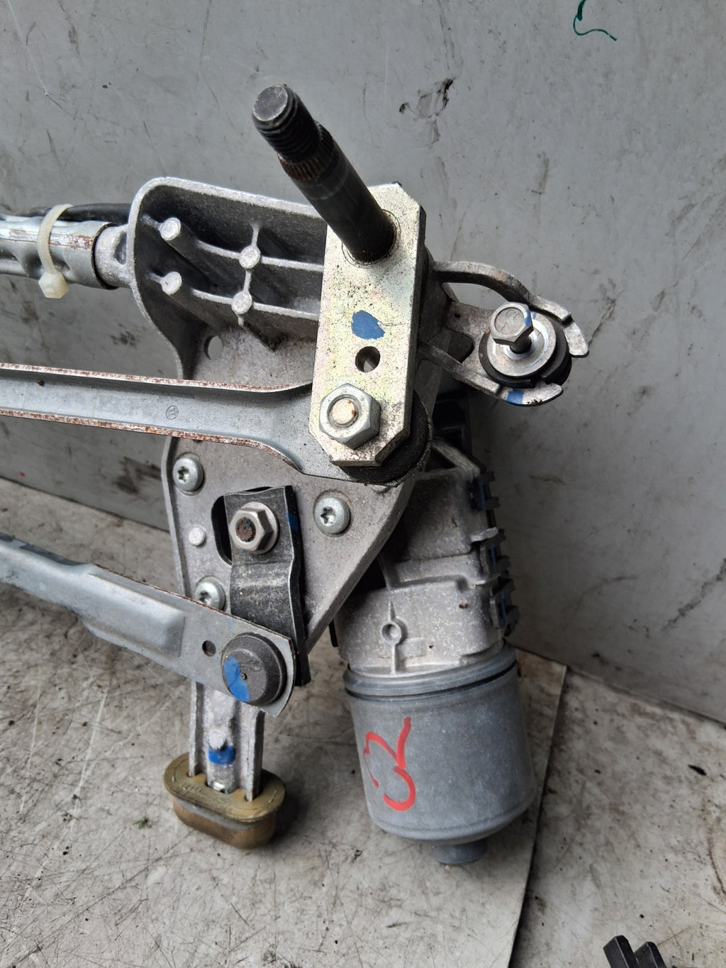 2021 CITROEN C3 MK3 FRONT WINDSCREEN WIPER MOTOR & LINKAGE 3397022139