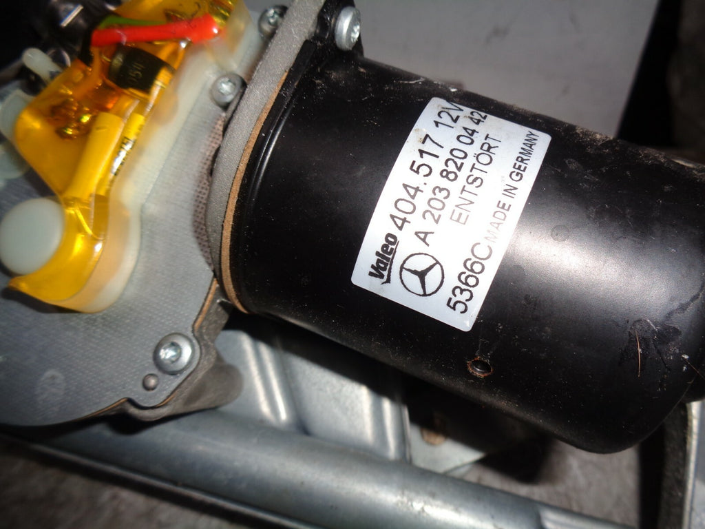 MERCEDES BENZ C-CLASS CL203 COUPE 2006 FRONT MOTOR WIPER MOTOR A2038200442