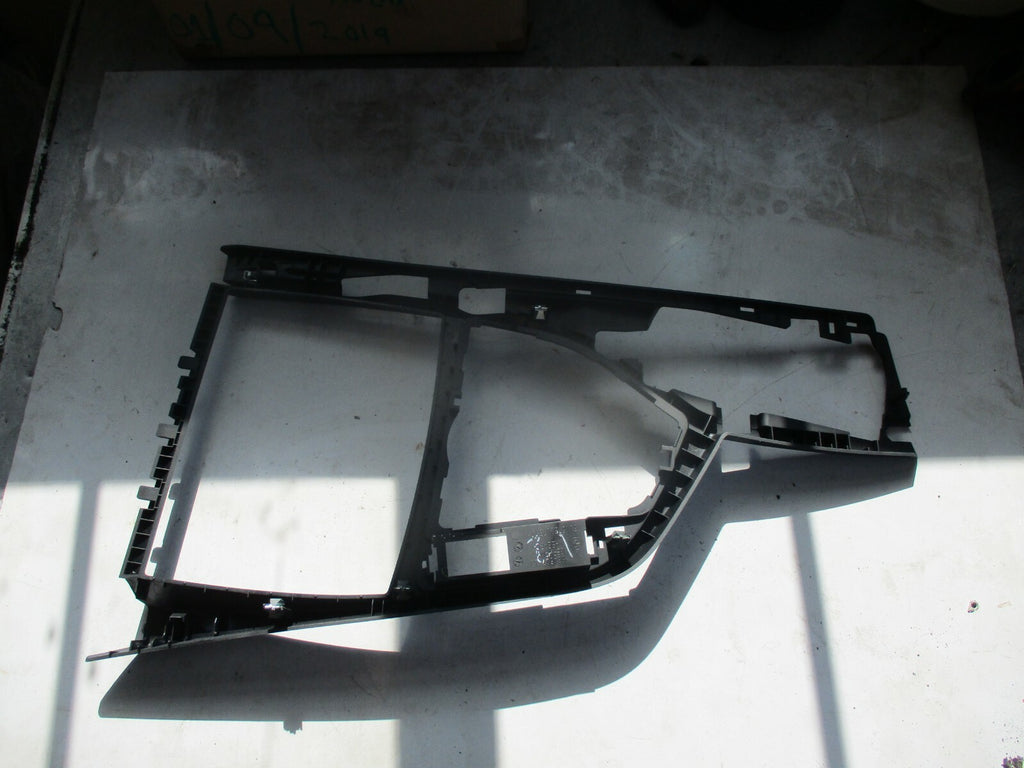 BMW 1 SERIES F20 F21 CENTRE CONSOLE  INTERIOR COVER TRIM 9207314