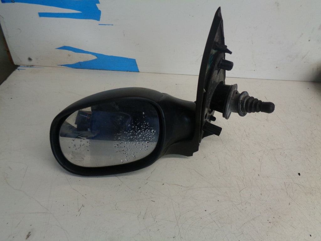 PEUGEOT 206 2001 NS PASSENGER SIDE MANUAL WING MIRROR E2017003