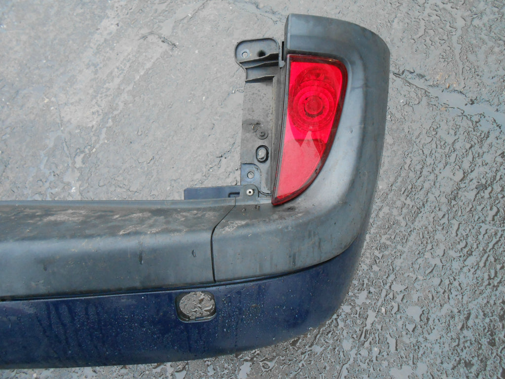 RENAULT ESPACE MK4 PHASE 1 2005 COMPLETE REAR PLASTIC BUMPER & LIGHTS DARK BLUE