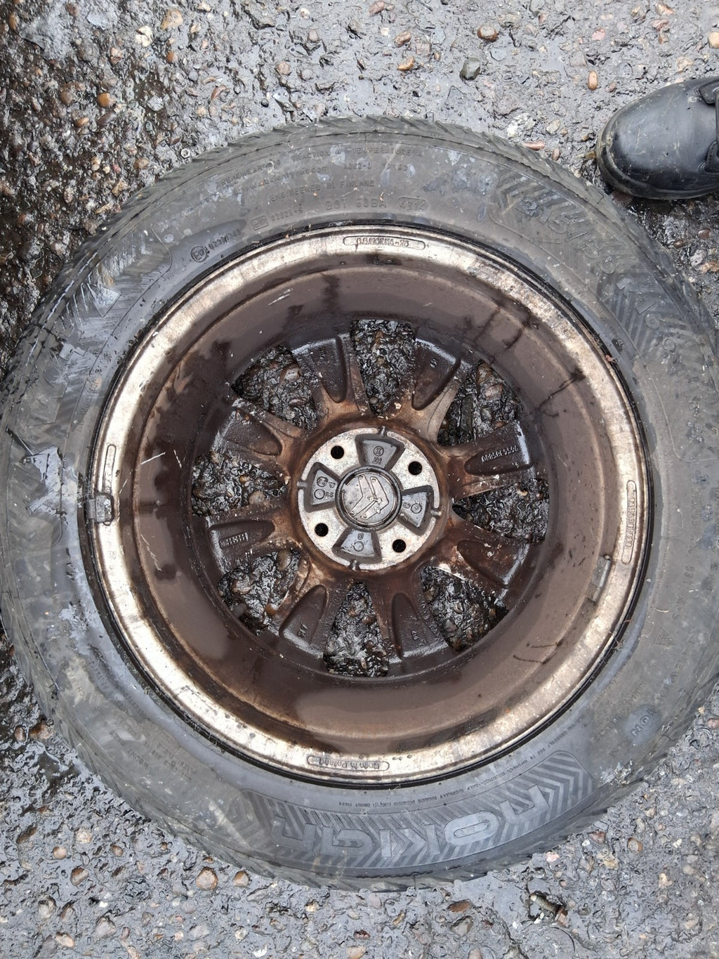 2008 CITROEN C4 PICASSO 16 INCH ALLOY WHEEL WITH TYRE 215/55R16