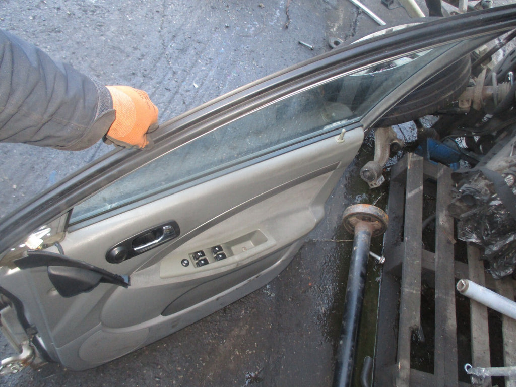 CHEVROLET LACETTI 2006 OSF DRIVER SIDE FRONT DOOR COMPLETE SILVER