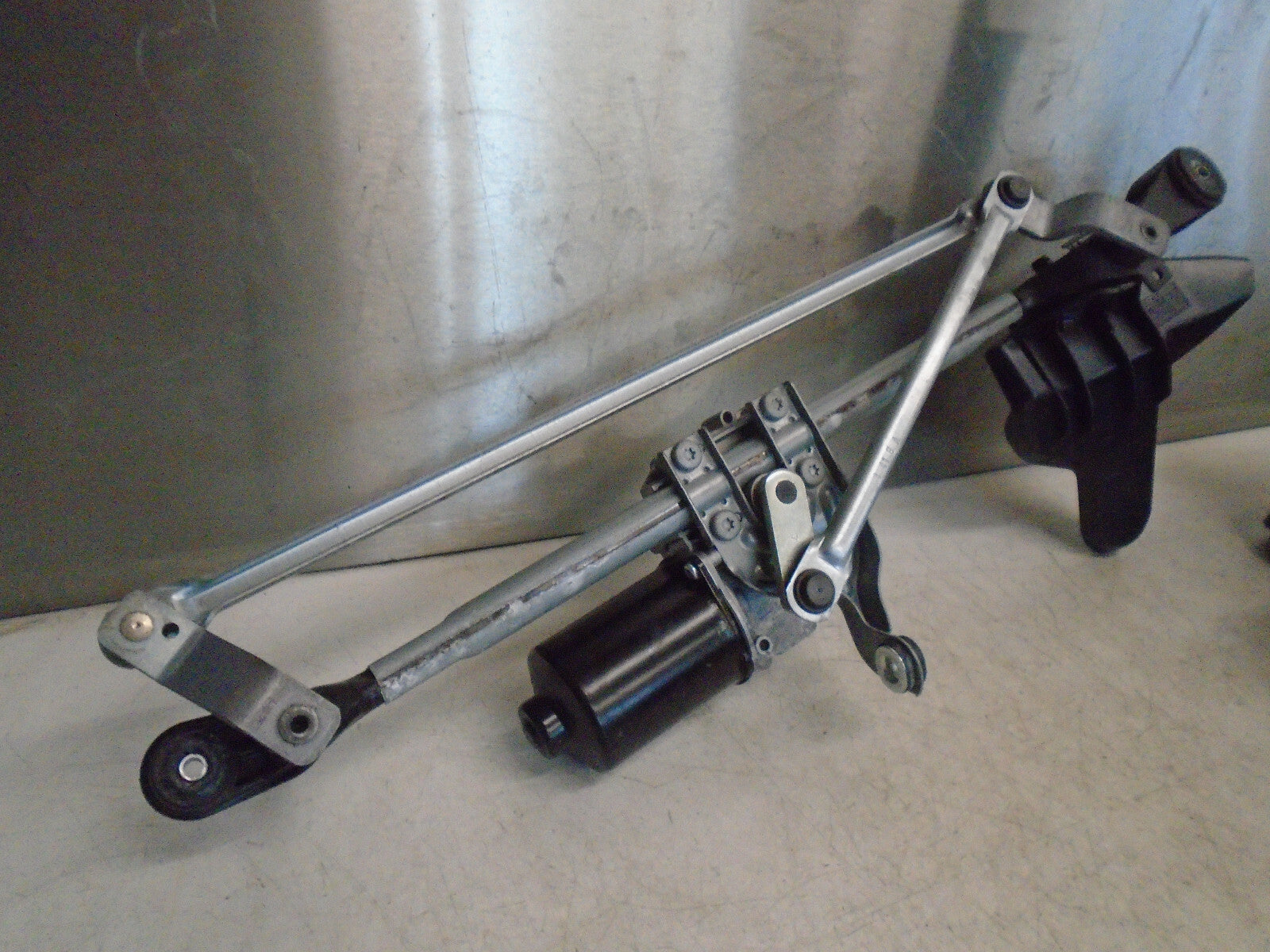 BMW 1 SERIES 2018 F20 FRONT WINDSCREEN WIPER MOTOR LINKAGES 7267504