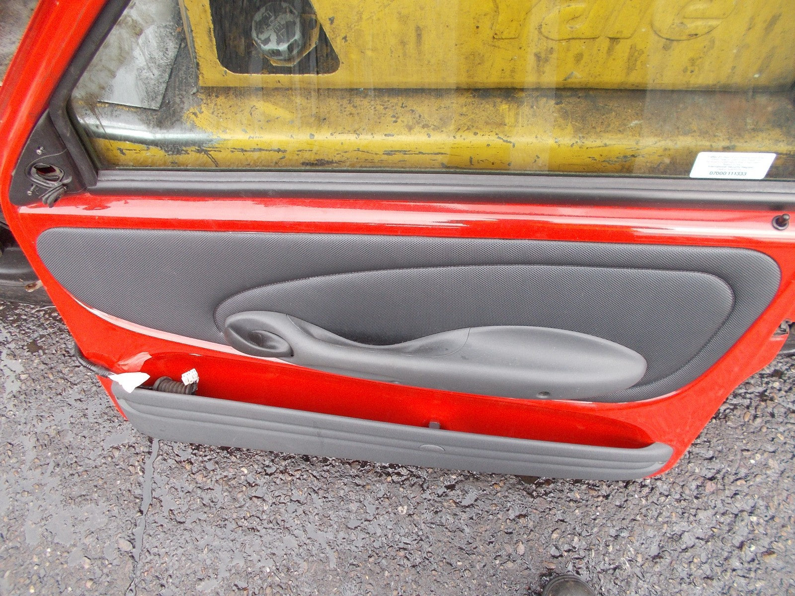 2002 FIAT SEICENTO MICHAEL SCHUMACHER OS DRIVERS SIDE FRONT DOOR RED 199/A