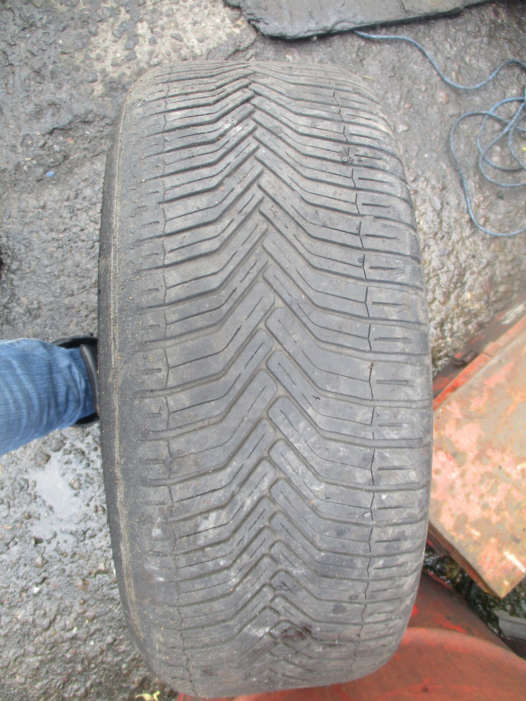 VW VOLKSWAGEN PASSAT 2006 B6 SALOON ALLOY WHEEL WITH 17 INCH TYRE