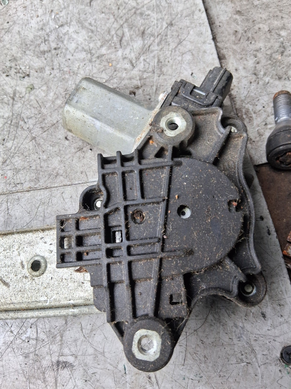 2019 HONDA JAZZ SIDE REAR WINDOW MOTOR AND REGULATOR CM01320