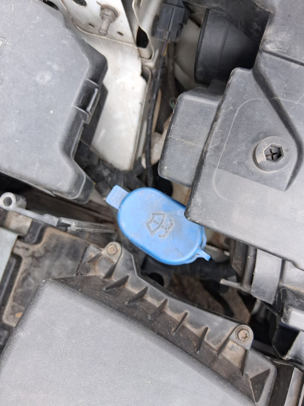2015 FORD TRANSIT COURIER MK1 WINDSCREEN WASHER WATER BOTTLE TANK RESERVOIR
