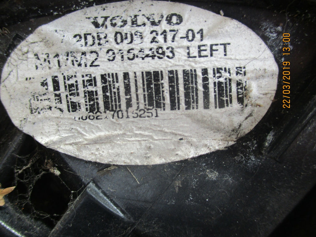VOLVO V70 2001 NSR PASSENGER SIDE REAR UPPER LIGHT TAIL LIGH T2DB008217-01