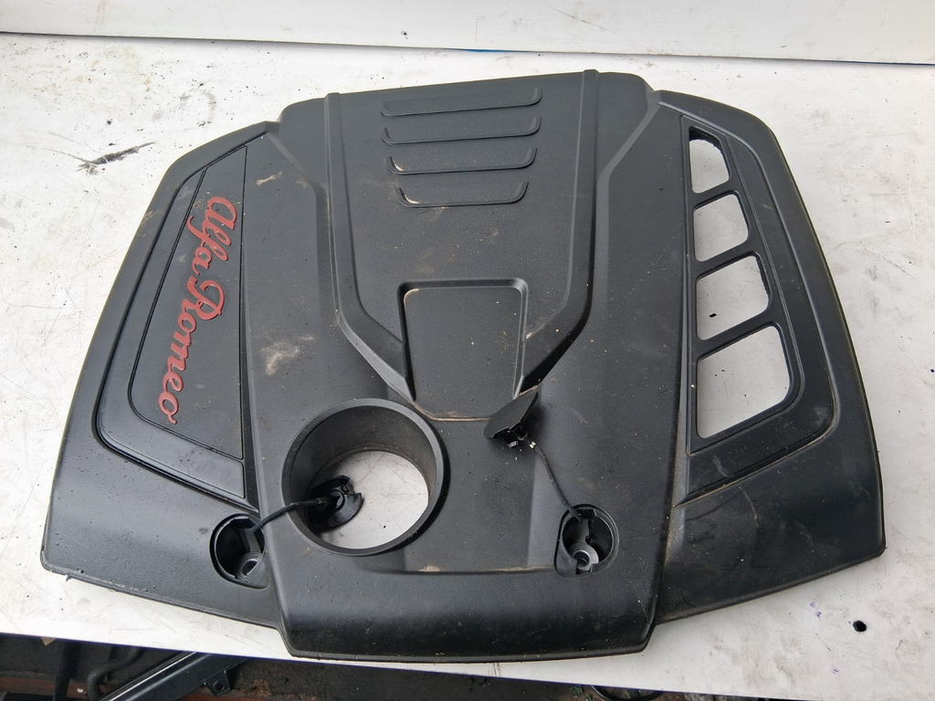 2022 ALFA ROMEO STELVIO 949 2.0 PETROL ENGINE COVER