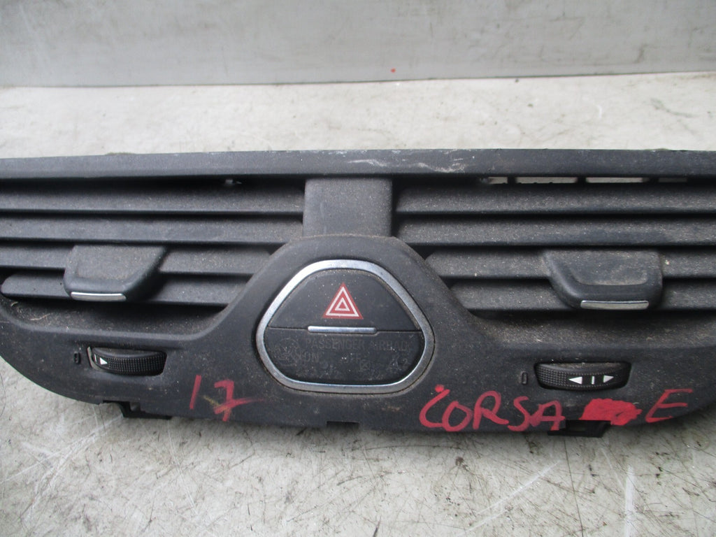 2017 VAUXHALL CORSA E CENTRE CONSOLE WITH AIR VENTS AND HAZARD SWITCH 13384933