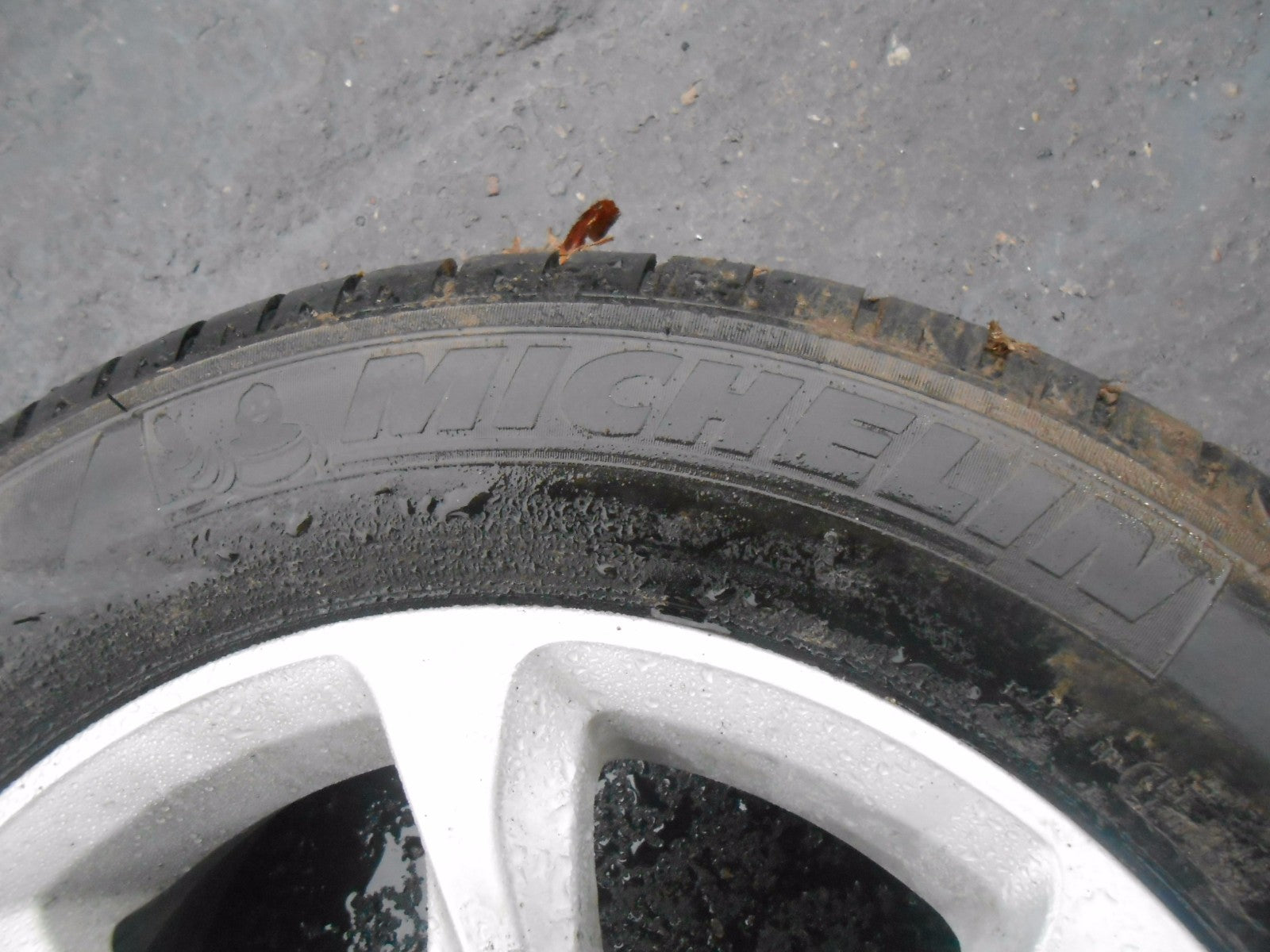 PEUGEOT 208 MK1 2016 X1 ALUMINIUM ALLOY WHEEL & TYRE MICHELIN 185/65 R15 REF001