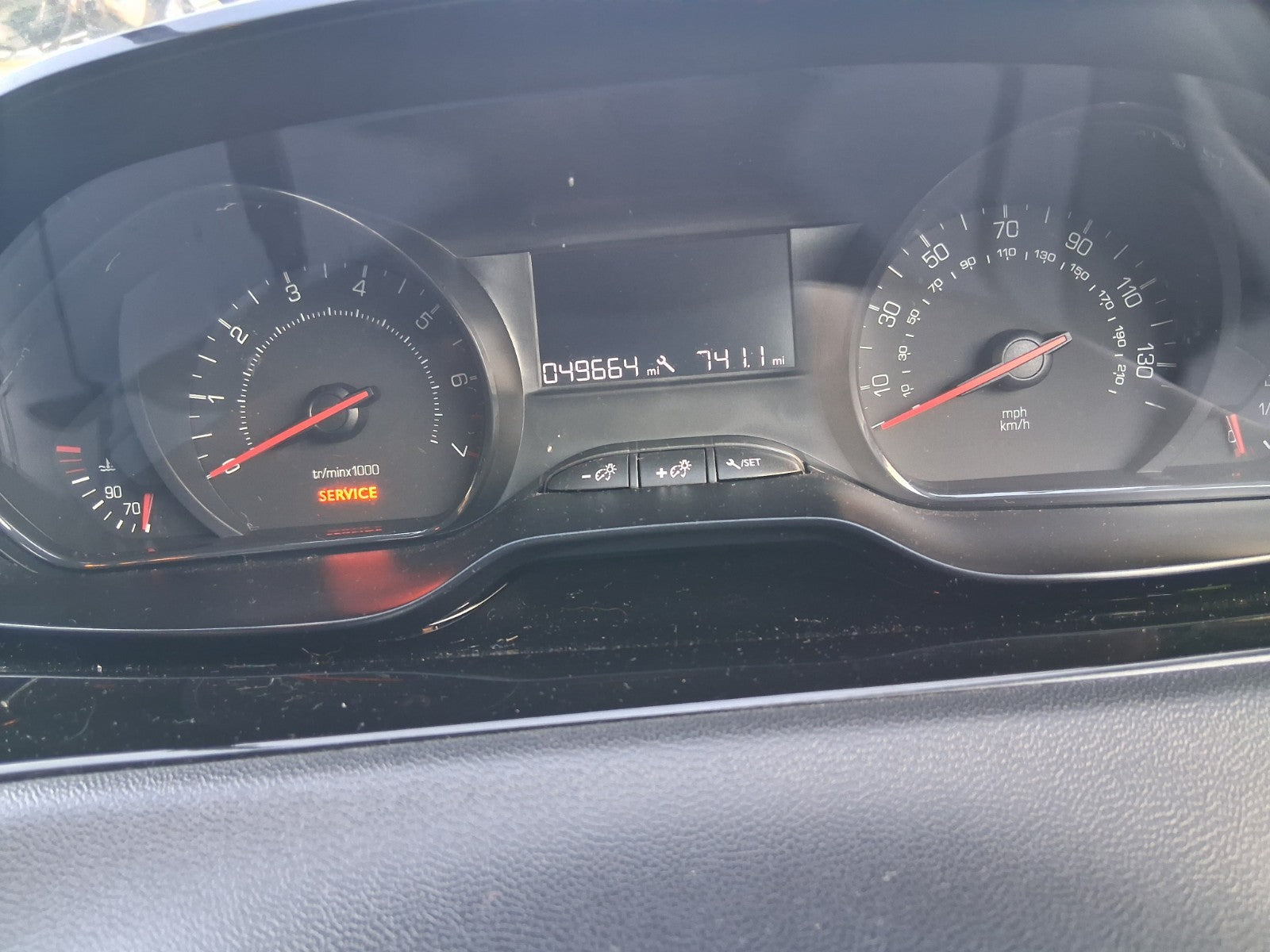 2014 PEUGEOT 208 1.2 PETROL SPEEDO SPEEDOMETER INSTRUMENT CLUSTER