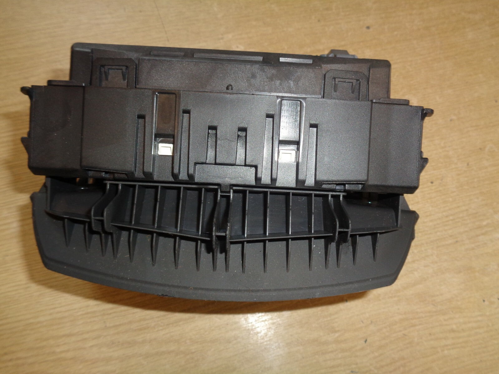 VAUXHALL ZAFIRA B MIDDLE CENTRE DASH CLOCK DISPLAY 13275085