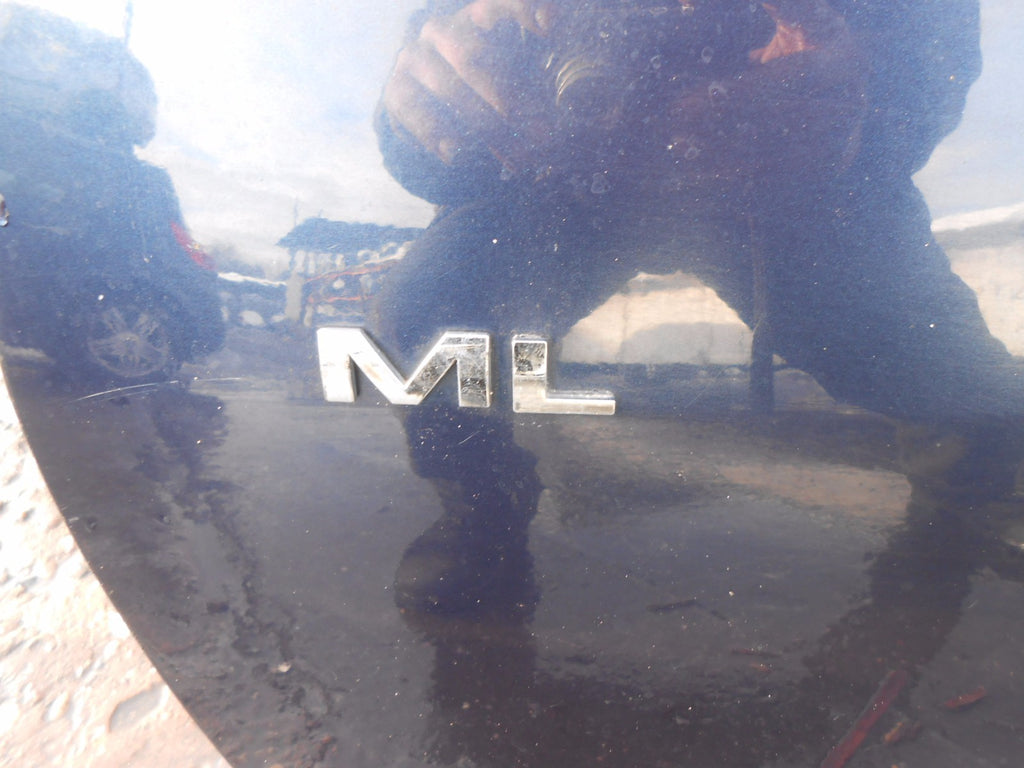 MERCEDES M CLASS M W163 2001 HATCHBACK BOOT LID TAILGATE COMPLETE DARK BLUE