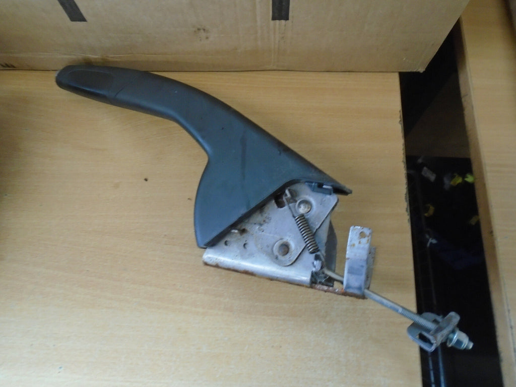 RENAULT CLIO MK4 2019 0.9 PETROL HANDBRAKE HANDLE LEVER