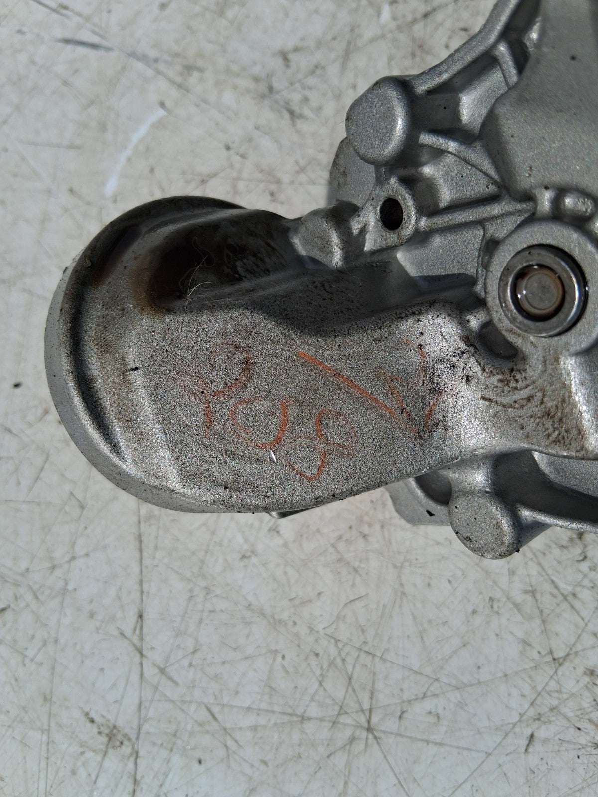 2021 PEUGEOT 208 1.2 PETROL ENGINE OIL PUMP 9837408880