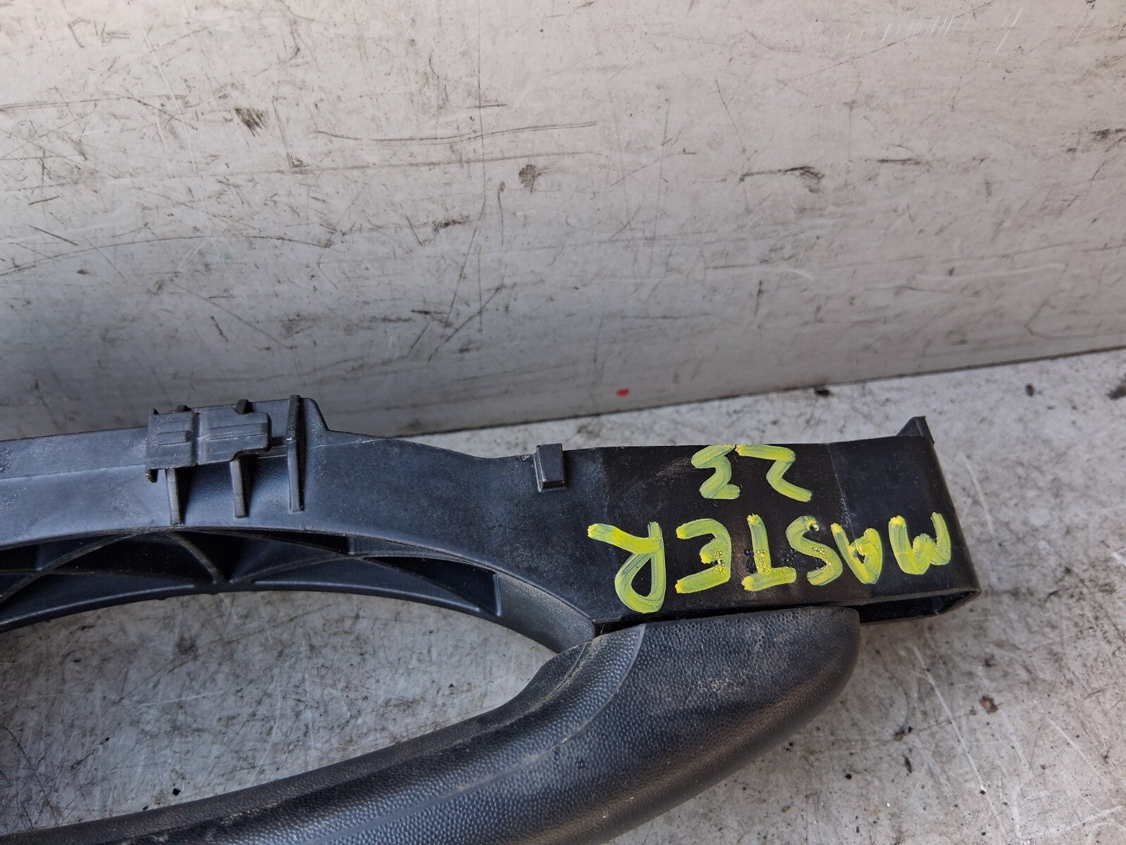 2023 RENAULT MASTER MK3 NSF PASSENGER SIDE FRON EXTERIOR DOOR HANDLE PR0000354G