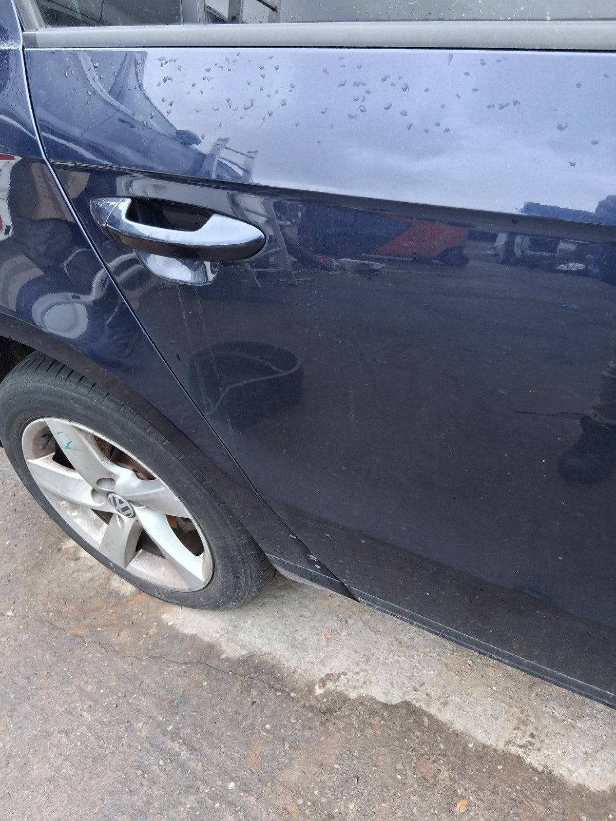 2014 VW VOLKSWAGEN PASSAT B7 SALOON OSR DRIVER SIDE REAR RIGHT BARE DOOR BLUE