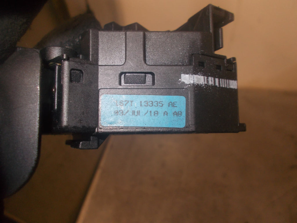 FORD FIESTA 2004 MK6 HEADLIGHT WIPER STALKS SWITCHES 1S7T13335AE 1S6T17A553AA