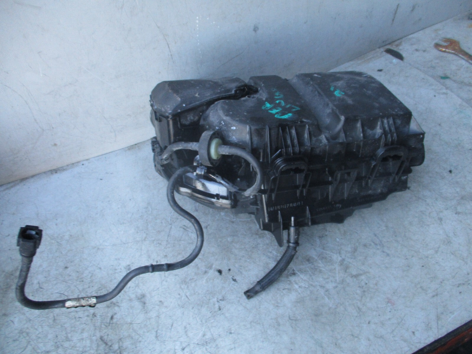 2021 CITROEN BERLINGO 1.5 DIESEL AIR FILTER BOX MAF SENSOR 9828002080