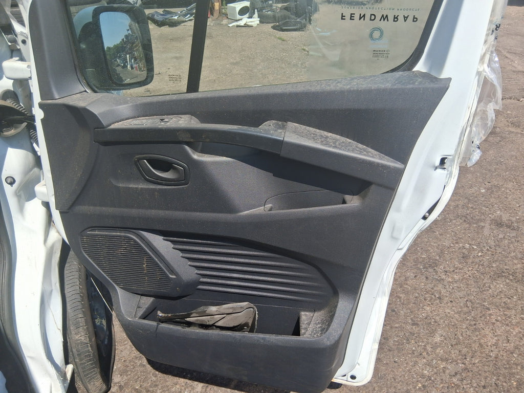 2025 RENAULT TRAFIC X82 MK3 OSF DRIVER SIDE FRONT RIGHT WINDOW MOTOR REGULATOR