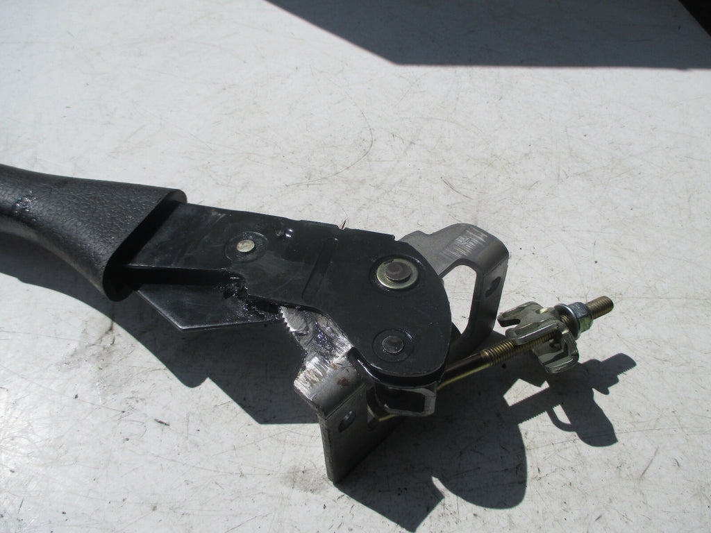 PEUGEOT 206 2003 MANUAL HANDBRAKE LEVER HANDLE MECHANISM ASSEMBLY UNIT