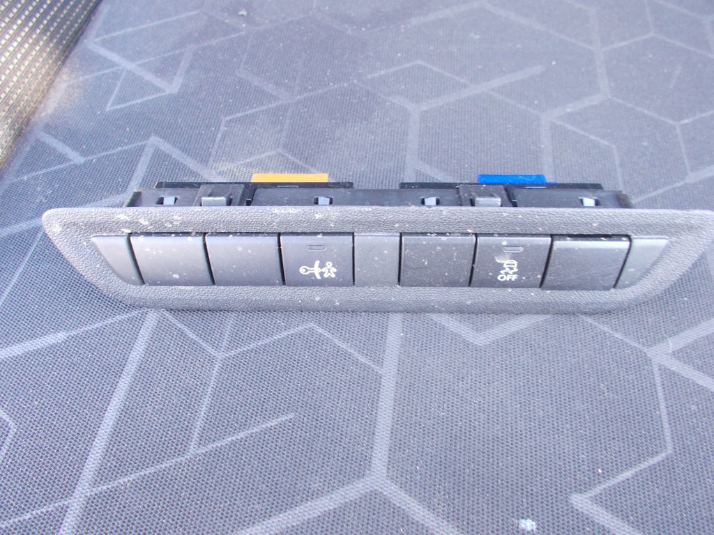 2015 PEUGEOT 2008 ESP TRACTION CONTROL CONFORM BUTTONS SWITCH