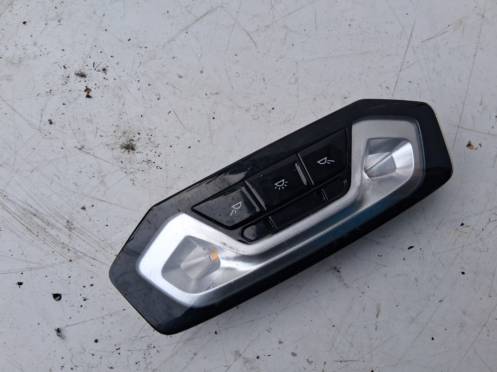 2024 BMW 2 SERIES F44 COUPE REAR INTERIOR ROOF READING COURTESY LIGHT 791081302