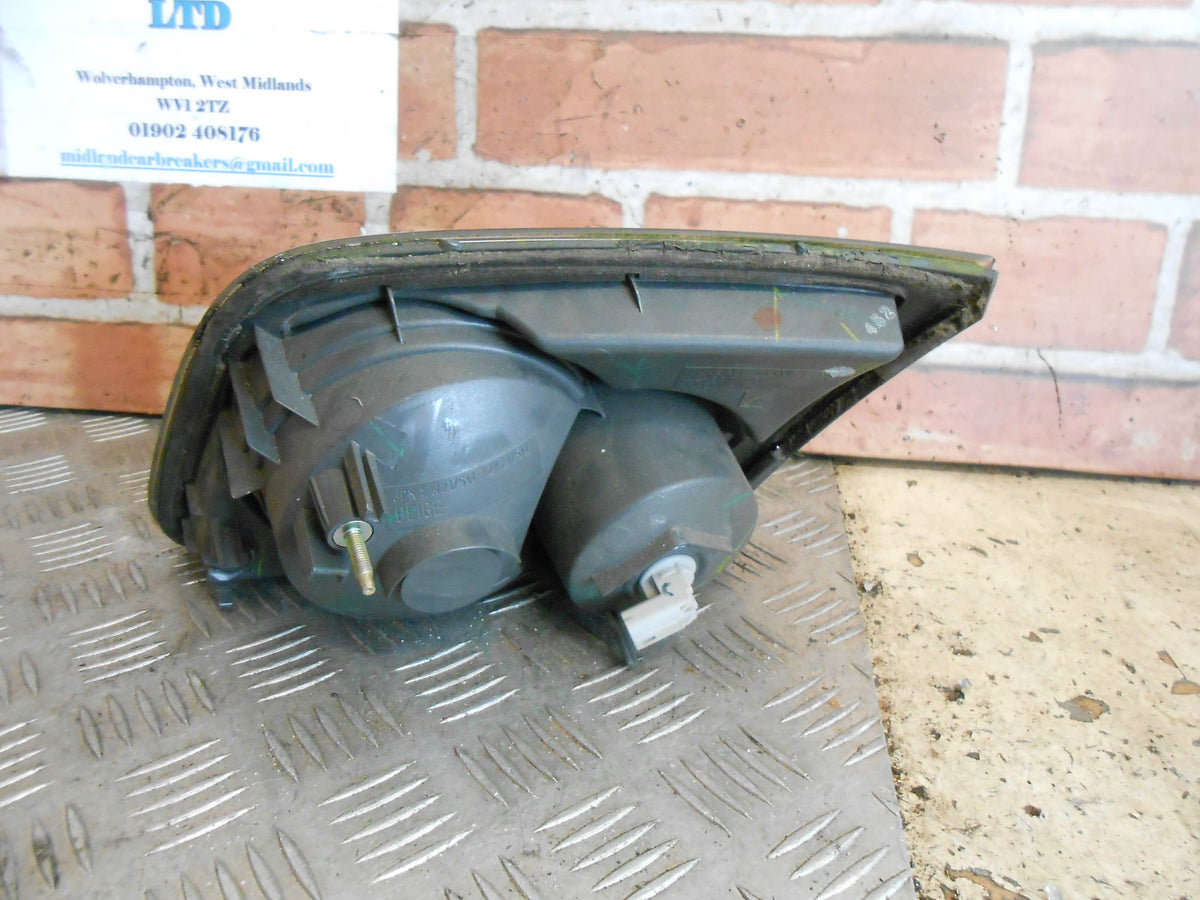 MAZDA 6 GG 2002 NSR PASSENGER SIDE REAR INNER BRAKE TAIL LIGHT CLUSTER UNIT