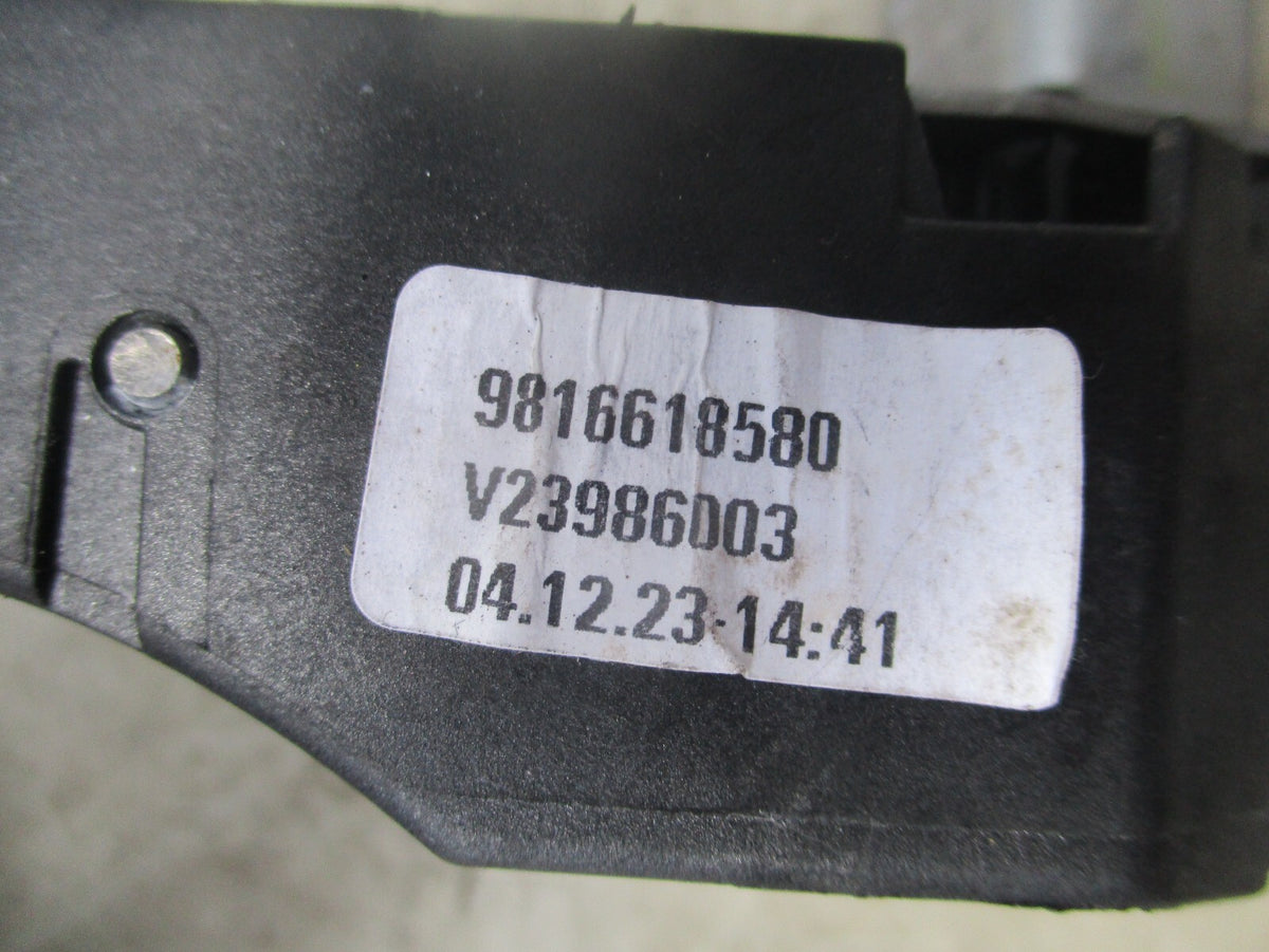 2023 VAUXHALL GRANDLAND NSF PASSENGER SIDE FRONT DOOR HANDLE & MECH 9816618580