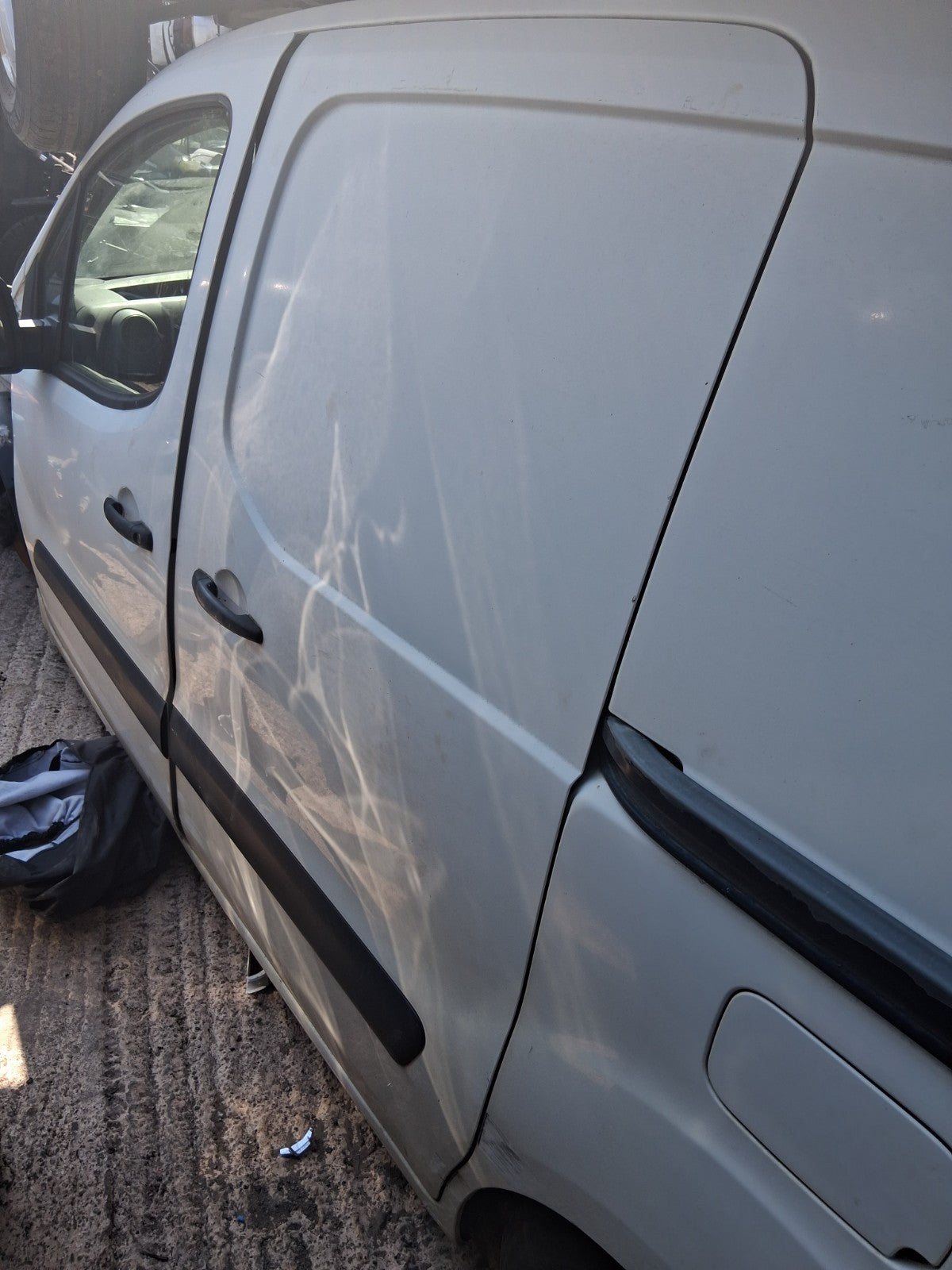 2015 CITROEN BERLINGO MK2 NS COMPLETE PASSENGER SIDE SLIDING DOOR WHITE