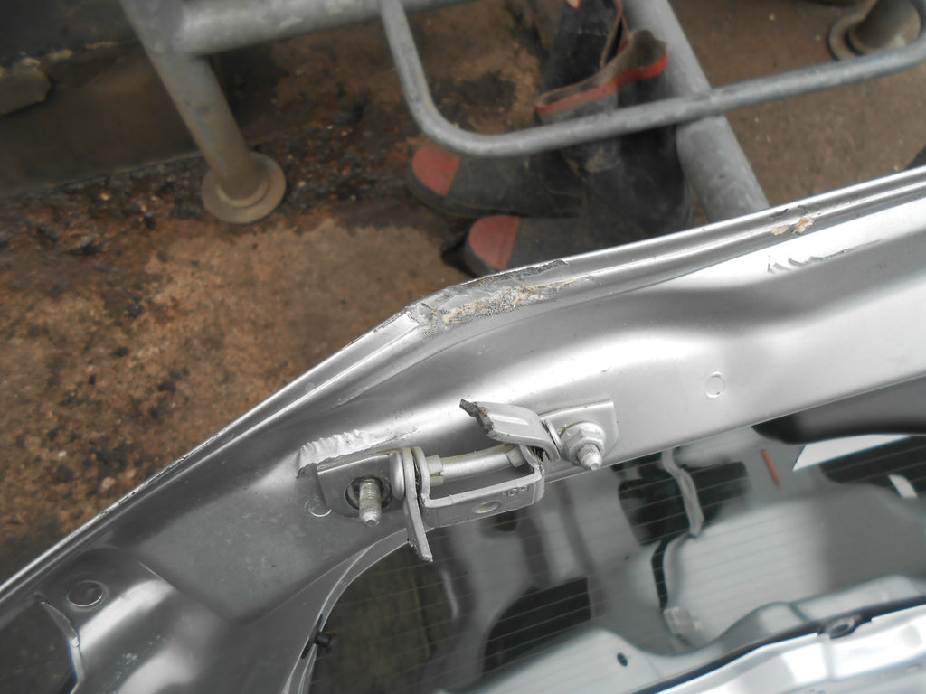 FORD KA MK2 2015 REAR BACK WINDSHIELD SCREEN GLASS SCRAP BOOTLID