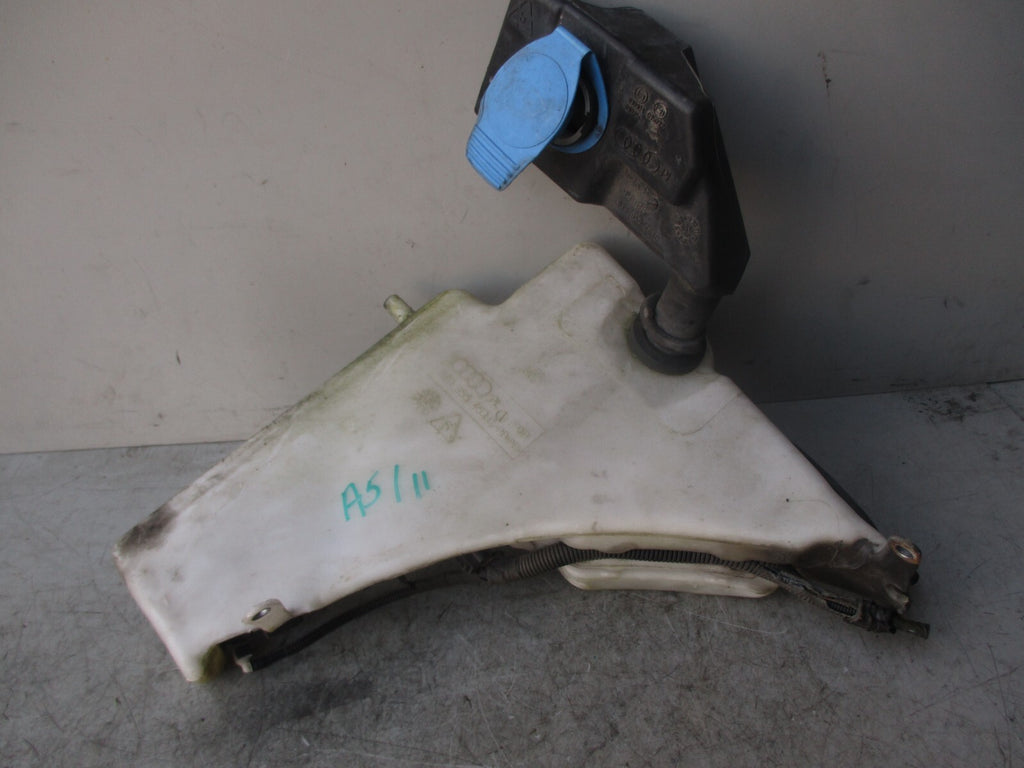 2011 AUDI A5 8T WINDSCREEN WASHER BOTTLE TANK & PUMP 8T0955453C