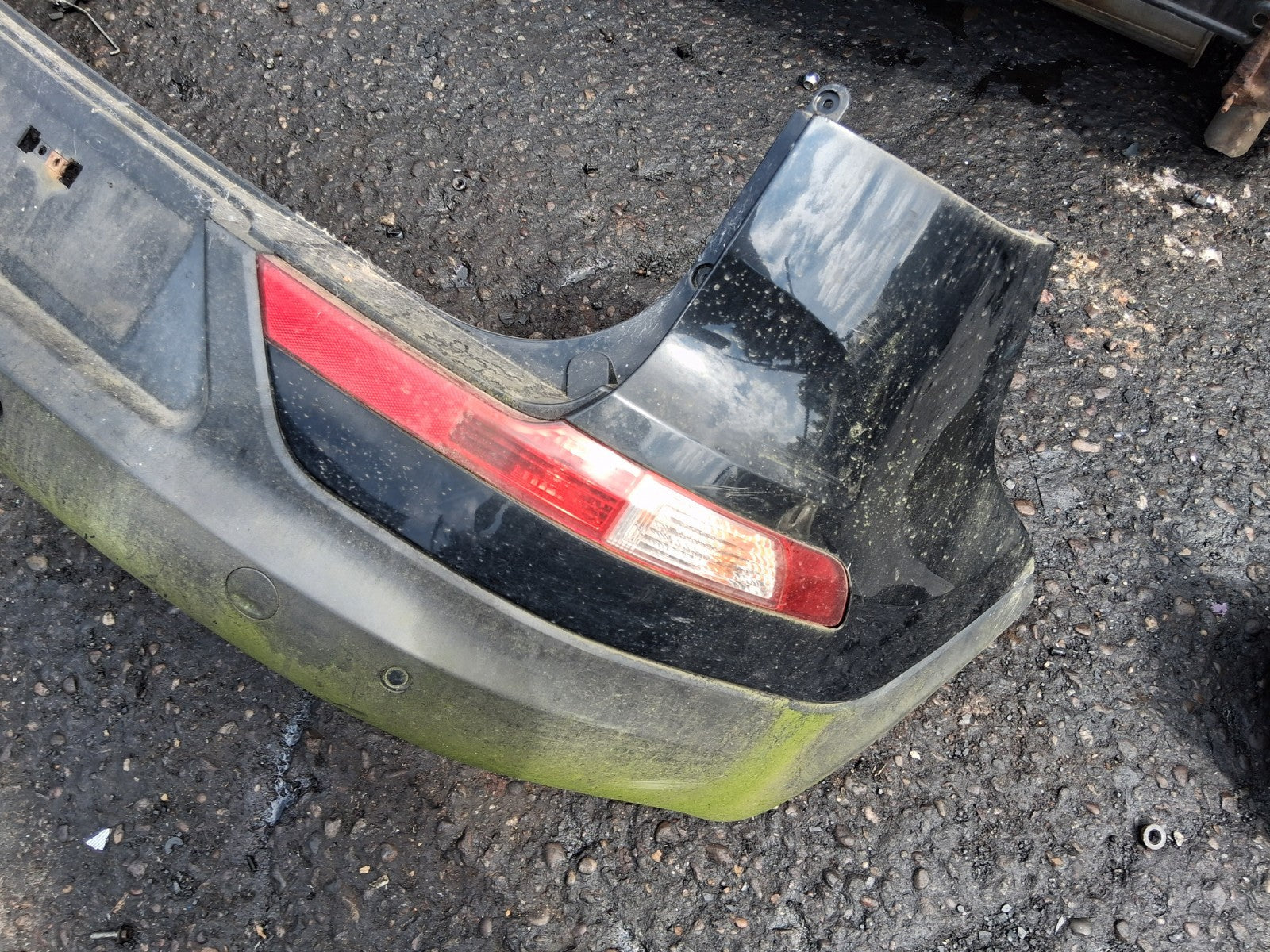 KIA SPORTAGE MK3 2012 PRE FACELIFT REAR COMPLETE BUMPER PHANTOM BLACK 1K