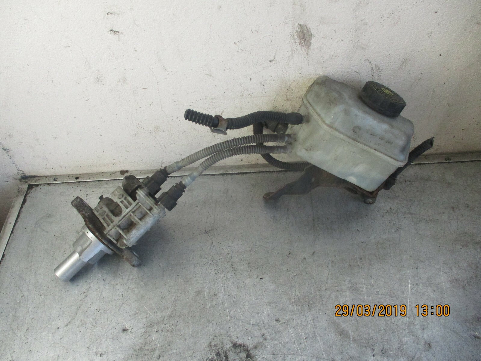 VAUXHALL CORSA D BRAKE SERVO MASTER CYLINDER BOTTLE RESERVOIR 0204051244