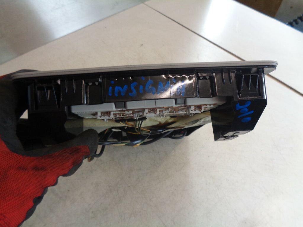 VAUXHALL INSIGNIA A MK1 PREFACE 2010 FRONT INTERIOR READING LIGHT 13339682