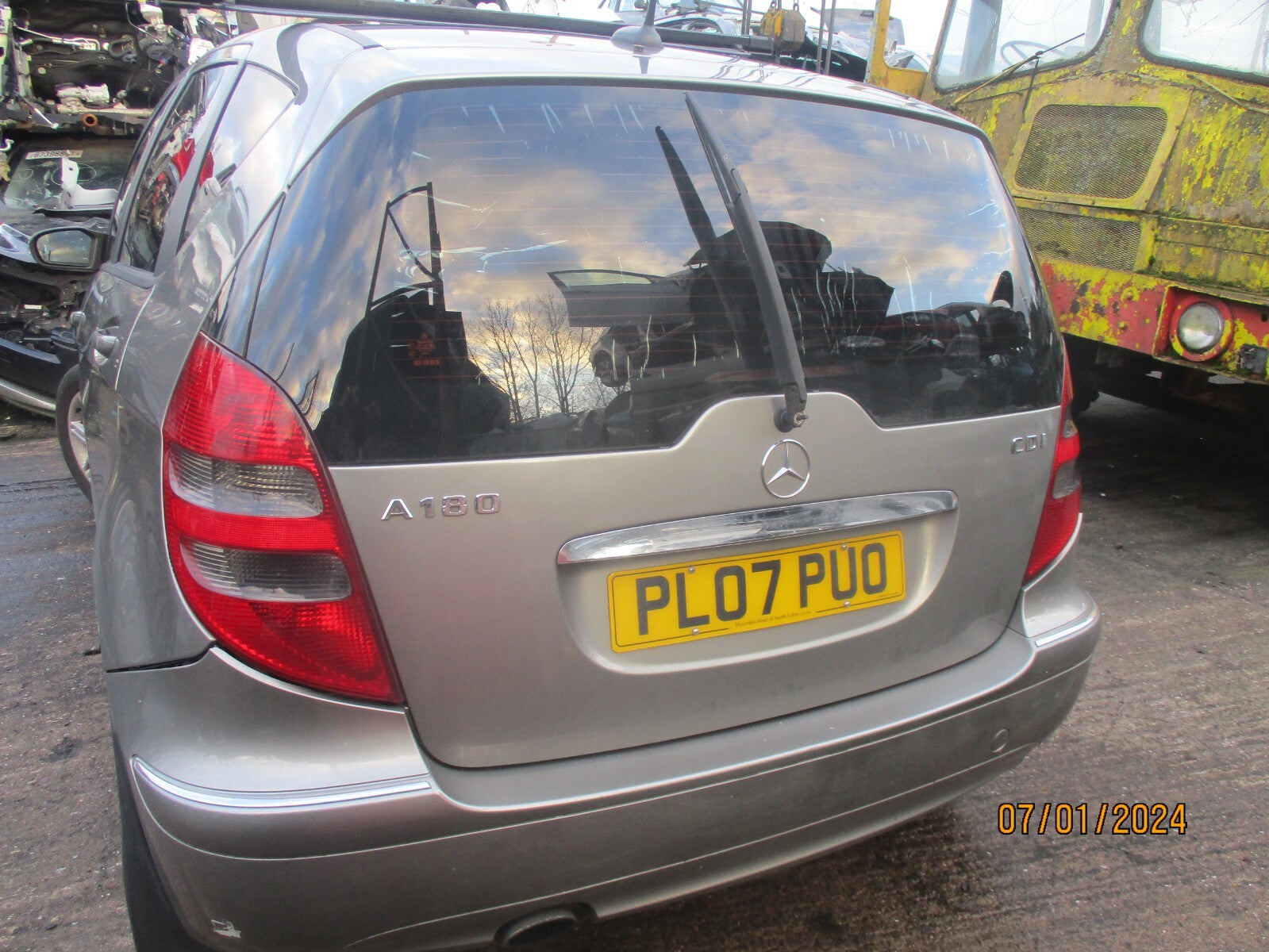 MERCEDES BENZ A CLASS W169 2007 2.0 DIESEL MANUAL SPEEDO SPEEDOMETER CLUSTER