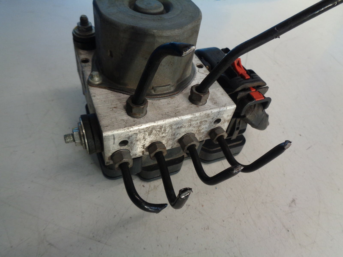 VW VOLKSWAGEN FABIA MK2 2012 ABS PUMP MODULE 6R0907379AT 6R0907379AS