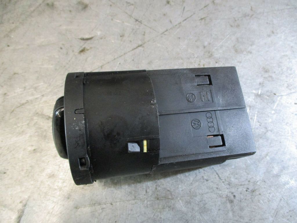 VW VOLKSWAGEN UP 2018 HEADLIGHT FOG SPOT LIGHT CONTROL SWITCH 1S0941531