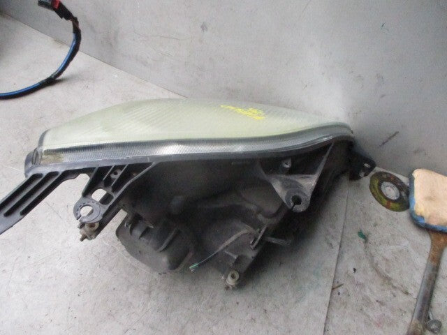 2005 FORD FIESTA NS PASSENGER SIDE HEADLIGHT 2S6X13W030BJ