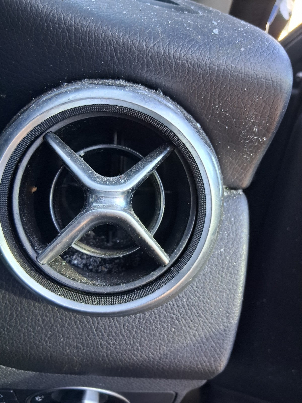 2019 MERCEDES BENZ GLA 180 X156 OSF DRIVER SIDE FRONT RIGHT AIR VENT