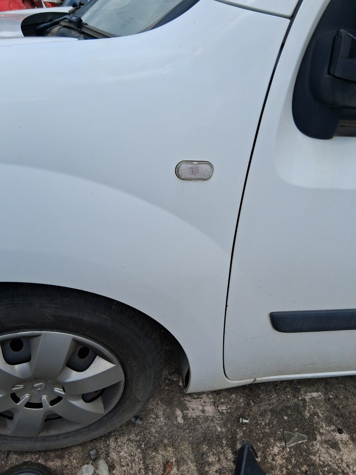 2020 RENAULT KANGOO MK2 FACELIFT NSF PASSENGER SIDE FRONT LEFT WING PANEL WHITE