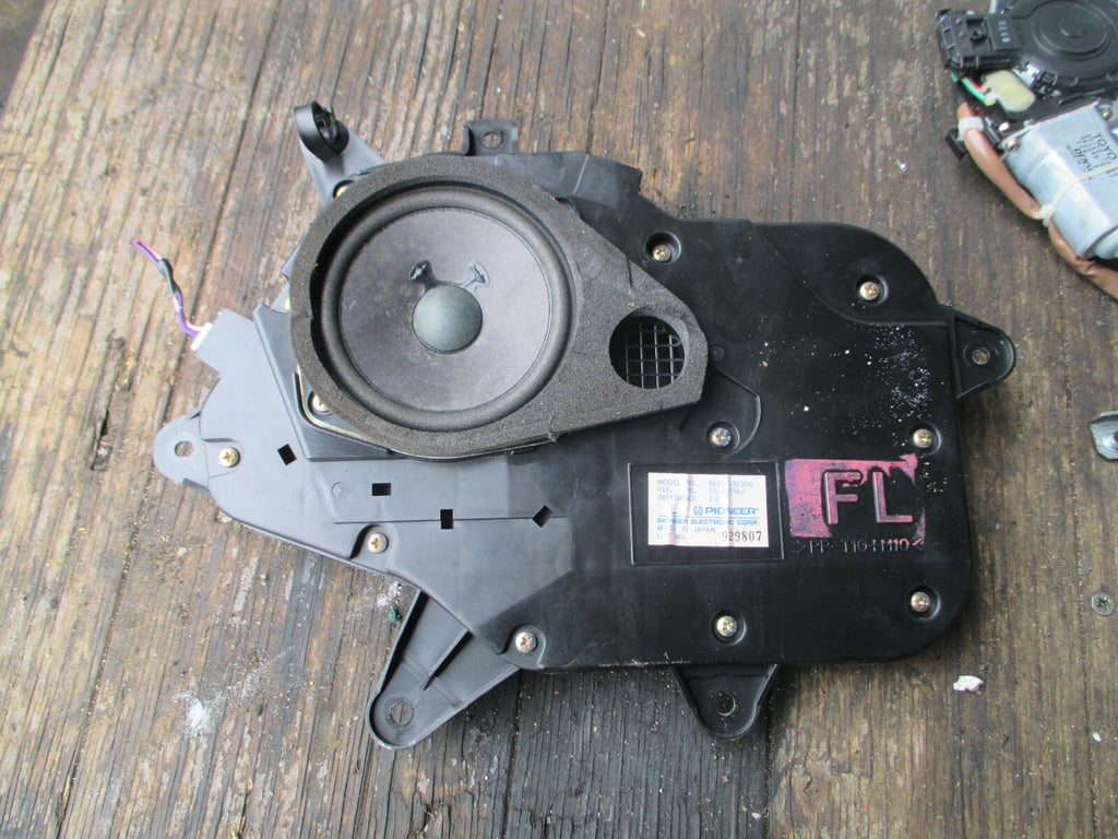 LEXUS GS300 1998 MK2 NSF FRONT PASSENGER SIDE DOOR SPEAKER 8615030300