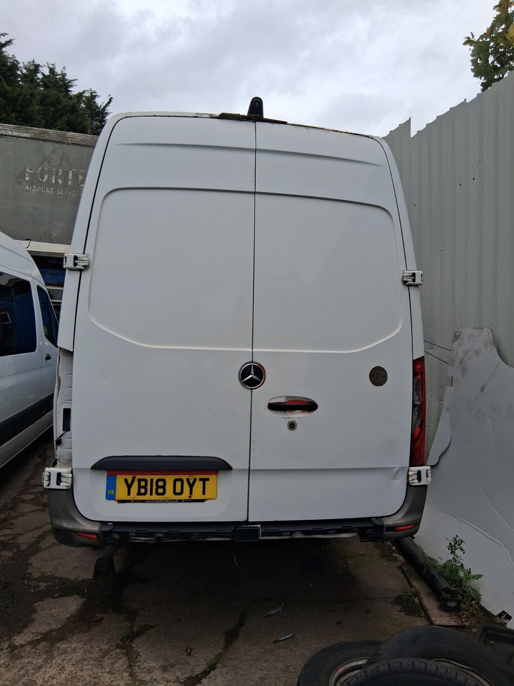 2018 MERCEDES BENZ SPRINTER W907 OSF DRIVER SIDE FRONT RIGHT AIR VENT
