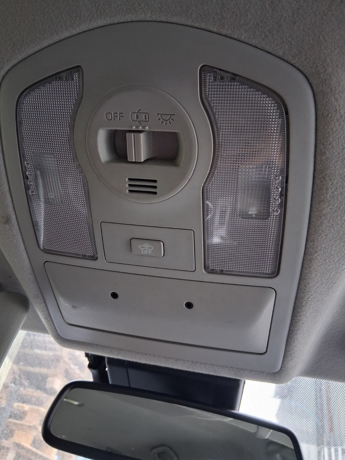 2018 TOYOTA PRIUS V PLUS XW40 FRONT INTERIOR ROOF READING COURTESY LIGHT